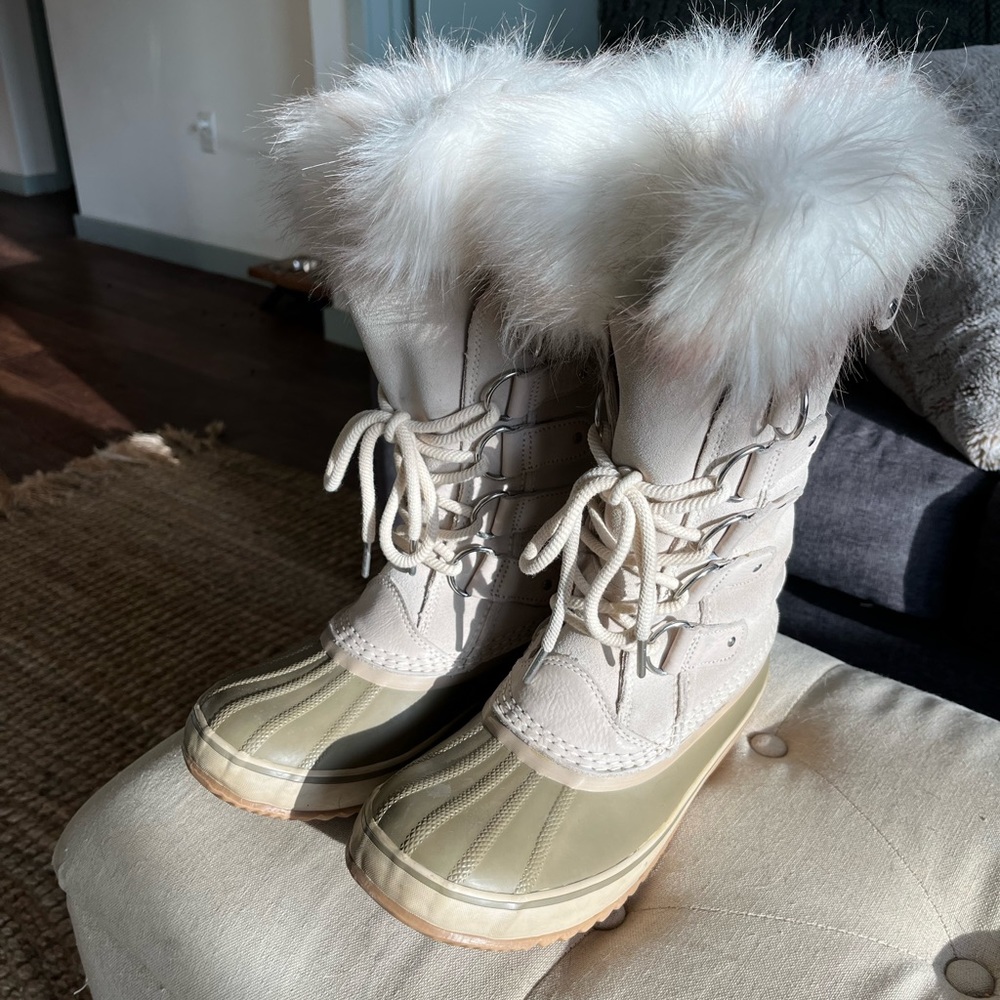 Sorrel Snow Boots
